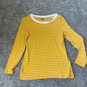 Old navy long sleeve Tee